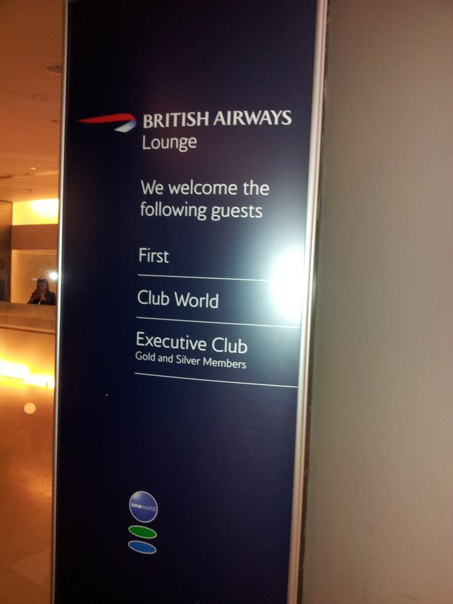 ２か所目は、ブリティシュエアウェイズラウンジ。ターミナル１の航空会社のラウンジが集合している３階にあります。