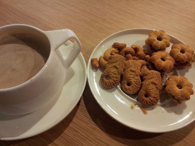 マーライオンクッキーもありました。シンガポールにいる事を思い出しました。クッキーはミニサイズです。