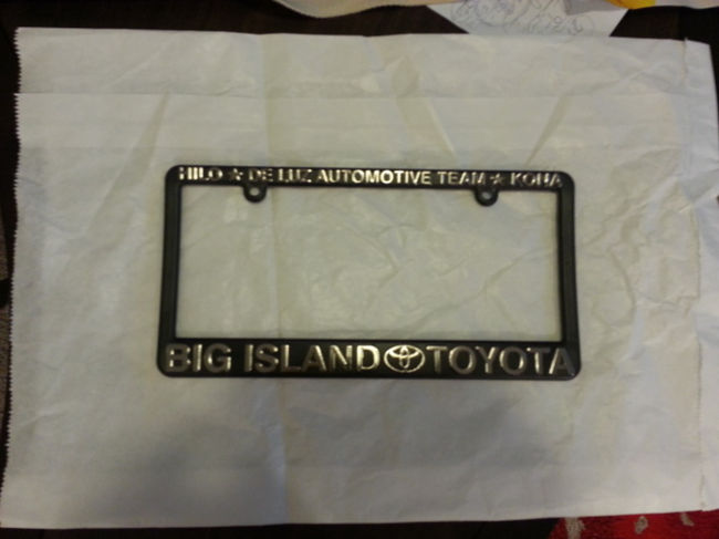 今回の戦利品。<br />これが欲しくて何回もお店に行った。<br />びっくりしたのは自動車ディーラーは土日休みってこと。(>_<)<br /><br />先のTACOMAのと一緒。