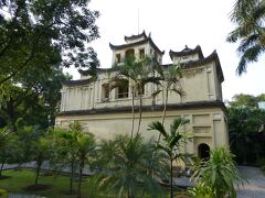 D-67の裏にある「後楼」という建物。
ここも中に入ることができます。
上に登る階段かかなり急でした。