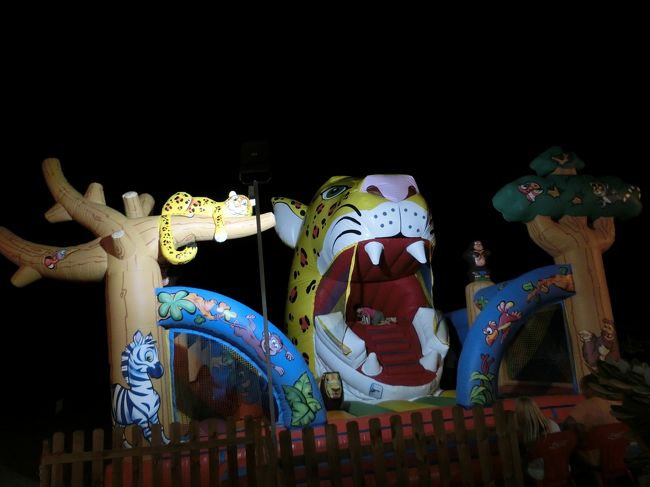 子供ちゃん向けのアトラクションも、賑わっています。