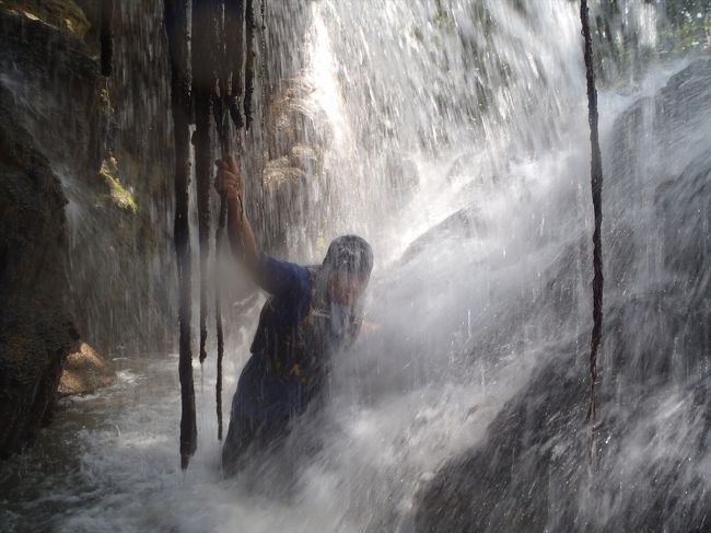 滝にもうたれて、、、