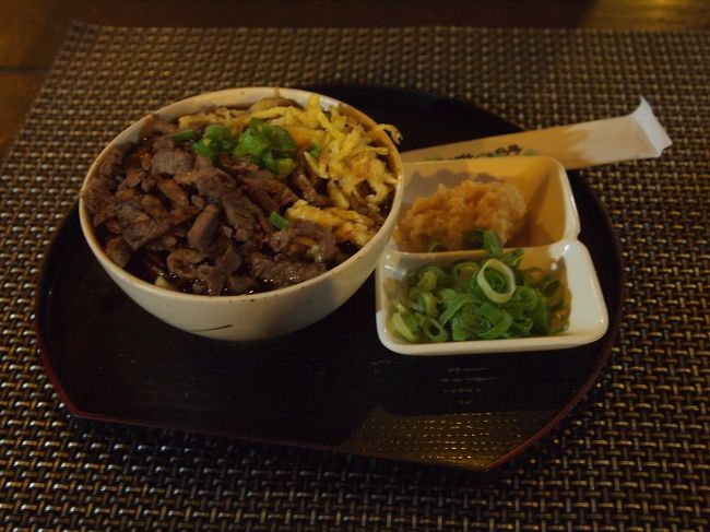 そして〆はソーキソバ。<br /><br />ここマットグロッソソルにも日系人の方たくさんいらっしゃってそのほとんどが沖縄出身の方なんですって。