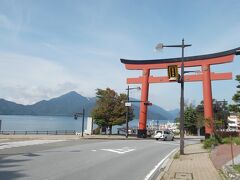 バスからの中禅寺湖