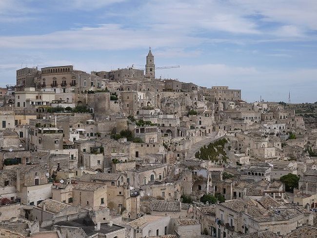 南イタリアとギリシャの世界遺産をめぐる旅 第3編 マテーラの洞窟住居とアルベロベッロ マテーラ イタリア の旅行記 ブログ By Cozy Nさん フォートラベル 南イタリアとギリシャの世界遺産をめぐる旅 第3編 マテーラの洞窟住居とアルベロベッロ マテーラ イタリア の旅行記 ブログ By Cozy Nさん フォートラベル