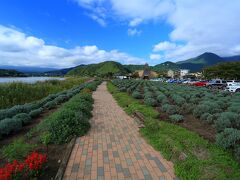 2日目（9/29）8：00　河口湖/大池公園

この日も一旦5時に起きたけど厚い雲に覆われ富士山は拝めず。
あきらめてのんびり朝寝。

8時半まで待って雲が少し薄くなってきたので西湖へ。