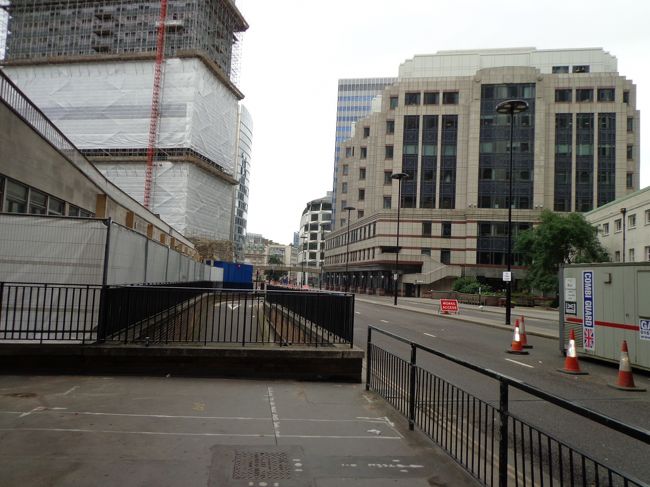 リヴァプールストリート駅まで，まっすぐＧＯ！