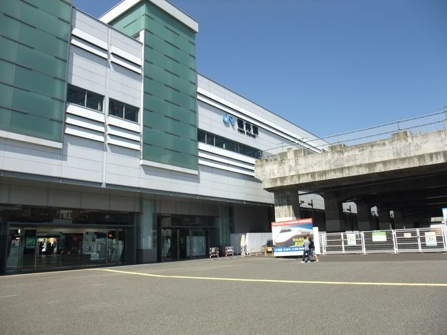 福井駅に到着。<br />予約していたタクシー（ＪＴＢのパンフのオプション）に乗って<br />出発。