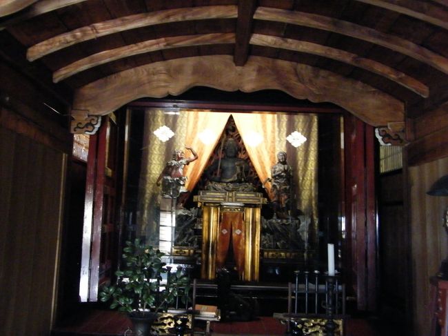 武田不動尊　うぐいす廊下先の明王殿に安置されている。