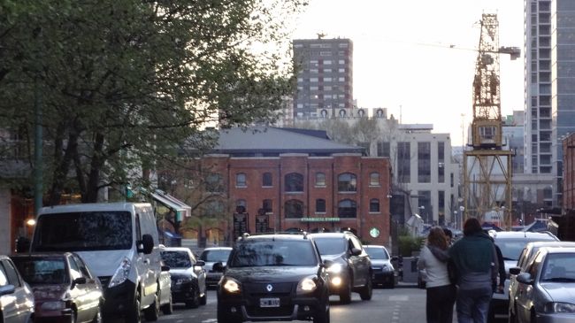 これもホテル近く。<br /><br />東京駅に似ていたので撮ってみた。