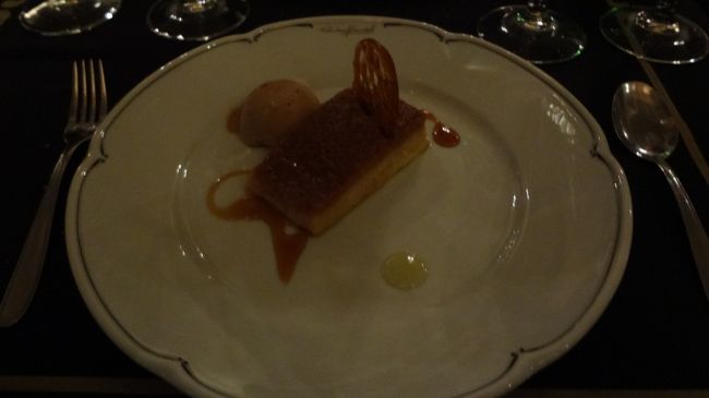 相方のデザート。<br />プディング（甘い）