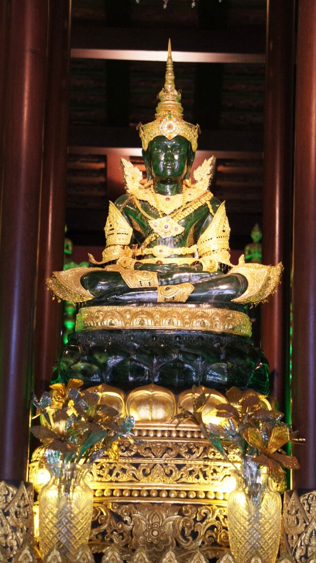Sabaai! Northern Thailand(9)寺院巡りとバーンダム・ミュージアムに驚き、ドイ・ディン・デーン窯で大鉢を買う。