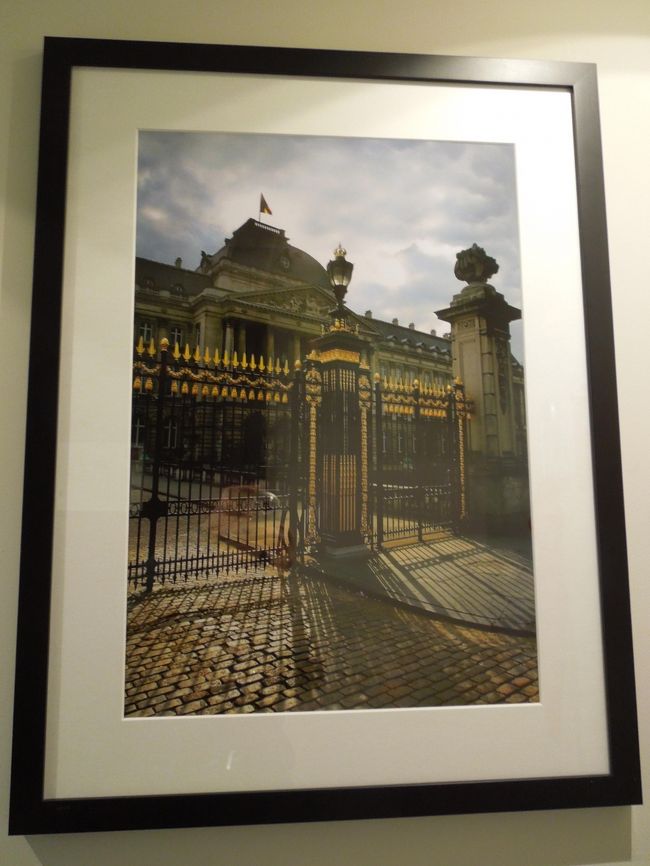 今日からお世話になるホテル。<br />部屋に入ると、こちらが飾られていました。