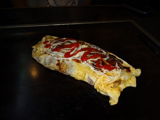 人気メニューだというおむやきそば