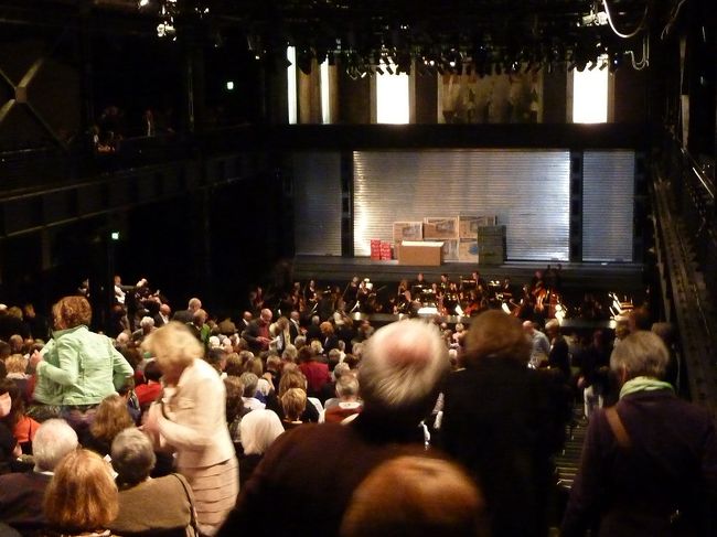 ケルン･オペラ　「後宮からの逃走」<br /><br />http://blog.livedoor.jp/qz2010il/archives/1542275.html<br /><br />