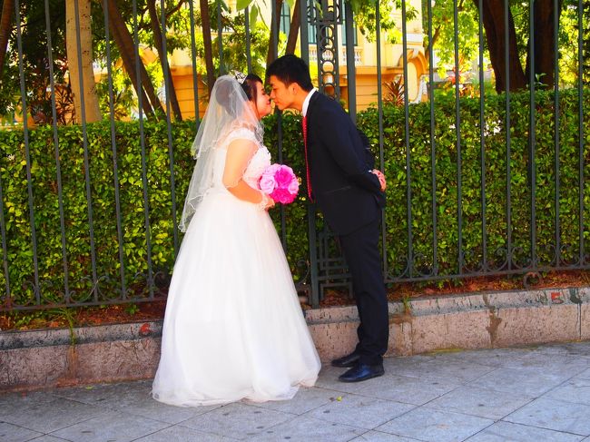 あらあらまたまたこちらでも!<br /><br />幸せオーラ全開でこちらも、ハッピィな気持ちになりました〜〜♪