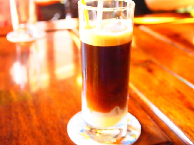ベトナムのアイスコーヒーも濃厚で美味でした〜〜