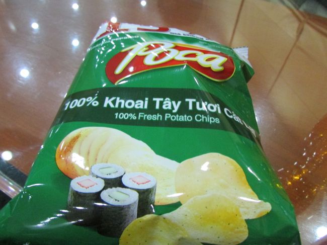 えっお寿司味のポテトチップ!(^0^<br /><br />こちらのポテトチップはちよっと私は好きになりました、酸味のビネガーが美味しかったです!