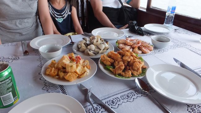 昼メシ付き。<br />フツーにうまい。