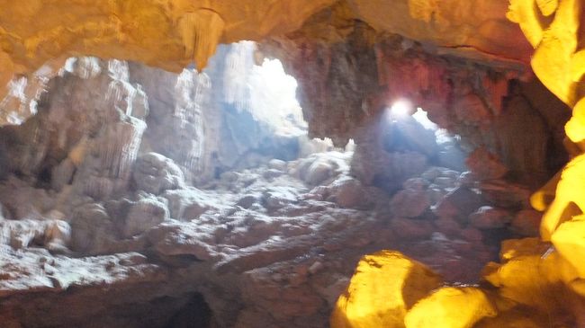 鍾乳洞にも寄り