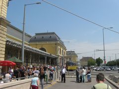 ブダペスト東駅の南口駅舎。
1泊2日のブダペスト滞在、どのような出会いが待っているのでしょうか。