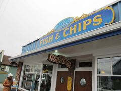 有名な老舗フィッシュ・アンド・チップス屋さん“デイブズ フィッシュ・アンド・チップス （Dave's Fish & Chips）”です。
次に来るときは入ってみたいです。