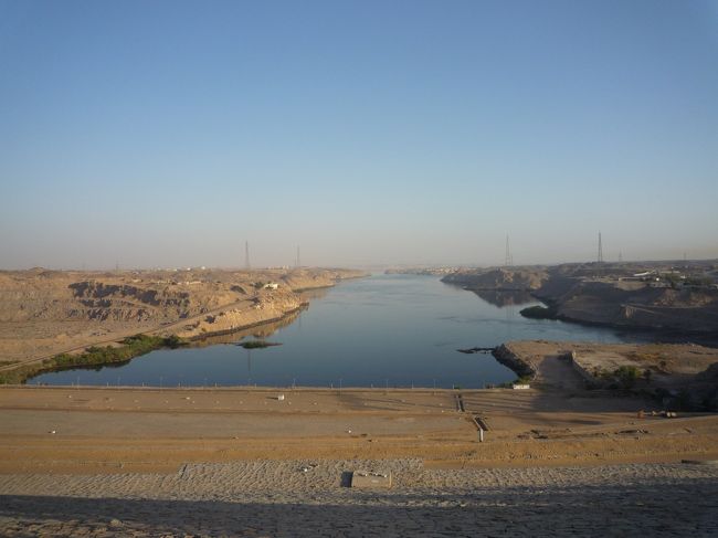 アスワンハイダムを見学。