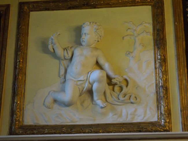 ギリシャ神話に基づいたもの。