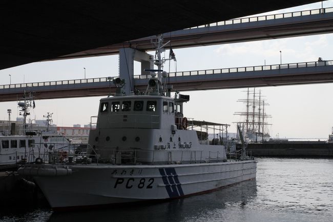 神戸港 ヘリコプター護衛艦くらま一般公開 神戸 兵庫県 の旅行記 ブログ By Tam Kさん フォートラベル