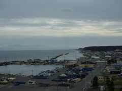 トップマスト


海の駅・トップマストは、

むつ湾沿岸随一のビューポイントでもあり。