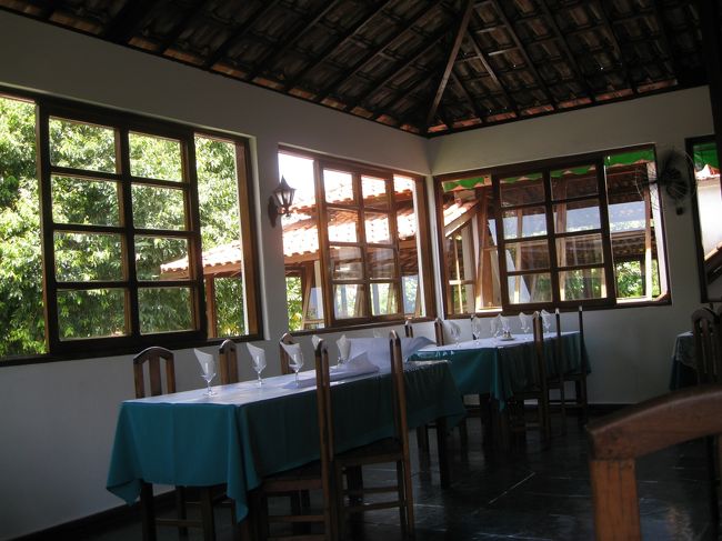 セルフサービス方式とアラカルトがある<br /><br />　特注料理なんか最高に旨いよ！