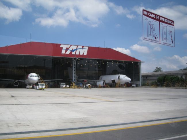 ＴＡＭのハンガー