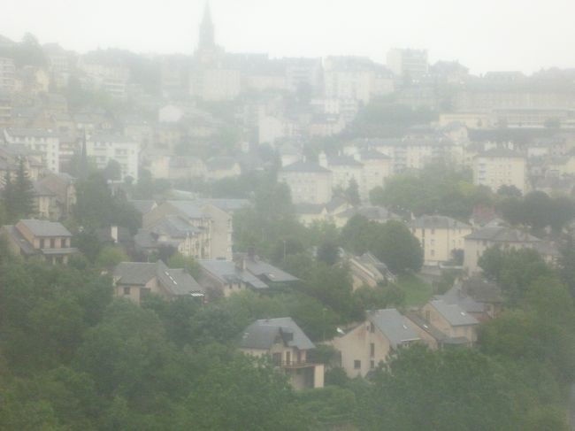 ９：４４<br />だいぶ高いところまできた様子。