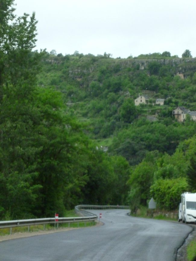 １２：４０<br />九十九折れ。