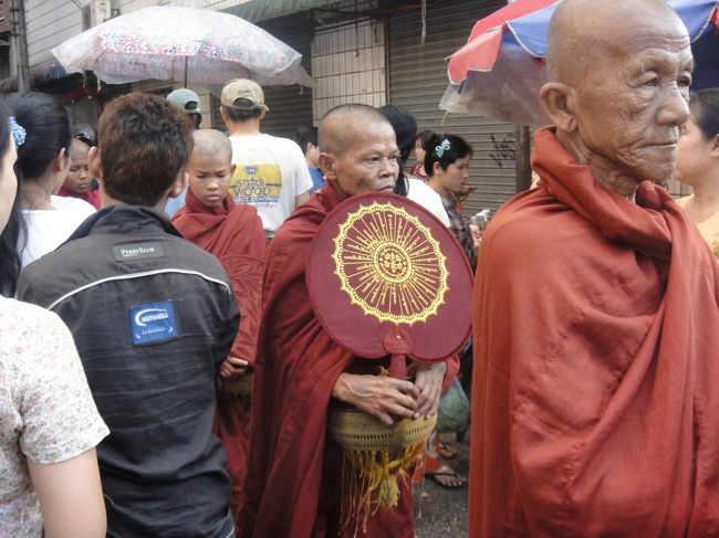 お坊さんたち。