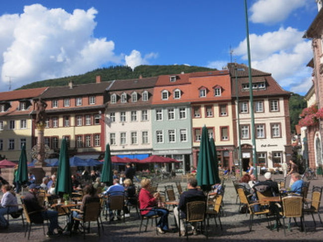 欧州滞在最終日。<br /><br />ルクセンブルグ大公国に訪れたのち、思いのほか早くフランクフルトに帰ることが出来ました。<br /><br />そこで、以前から訪ねたかったハイデルベルグというドイツの古い街にレンタカーを走らせました。<br />