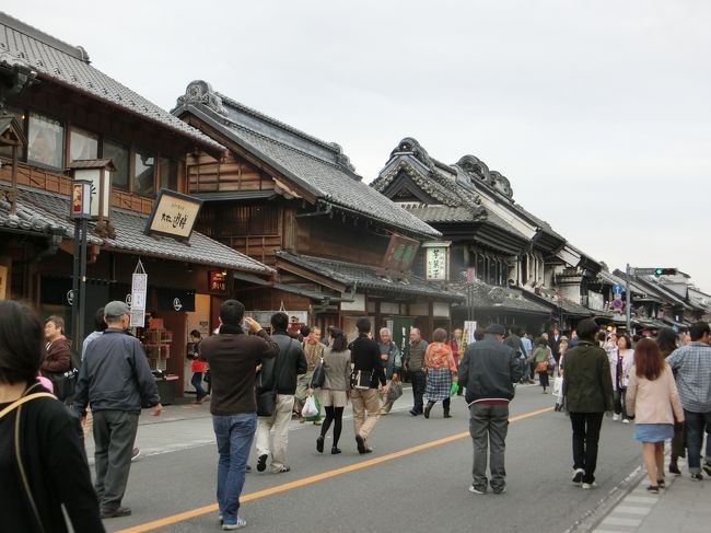 この日はお祭り（イベント？）だったらしく、メイン通りは14時から歩行者天国だった。