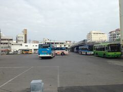 石垣空港から路線バスを利用。写真は終点のバスターミナル。