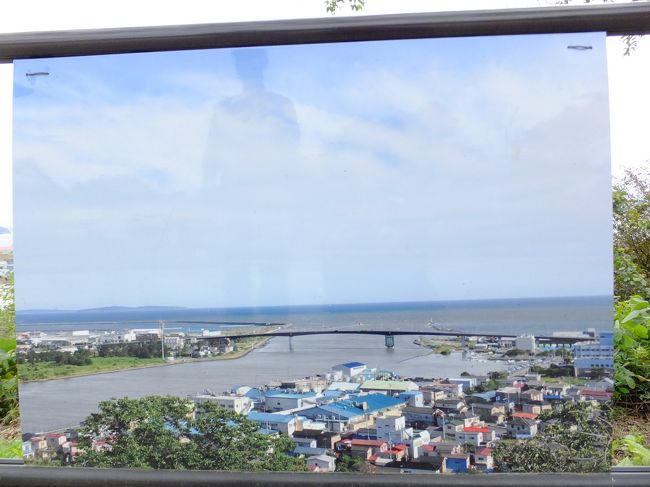 こちらが震災以前の写真。<br />家屋がごっそりなくなっているのがわかります。