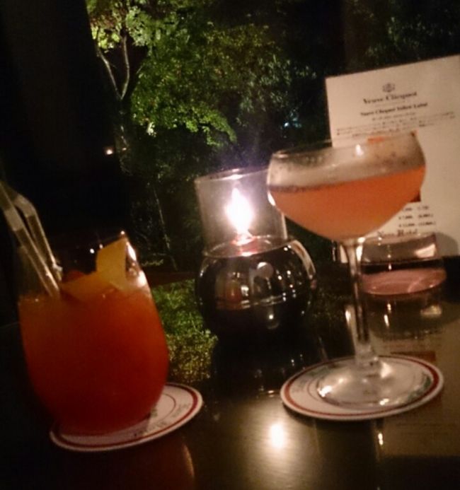 〜バー「ザ・バー」〜<br /><br />ランプのほの灯りに照らされ、大人の時間。