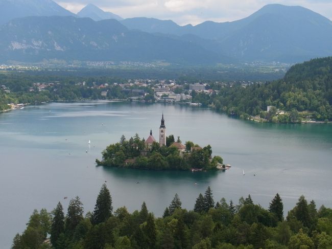 ヨーロッパの絶景を求めて一人旅☆スロベニア・ブレッド~マイナスイオンたっぷりのヴィントガル渓谷と美しいブレッド湖
