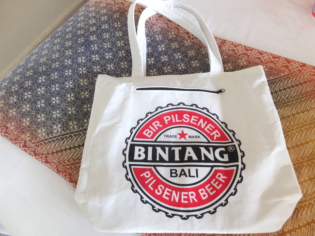 王子のビンタンバッグです。一泊のお泊りの時に使ってます。<br />わりといっぱい入るので使えます(^^)<br />RP.100,000でした。