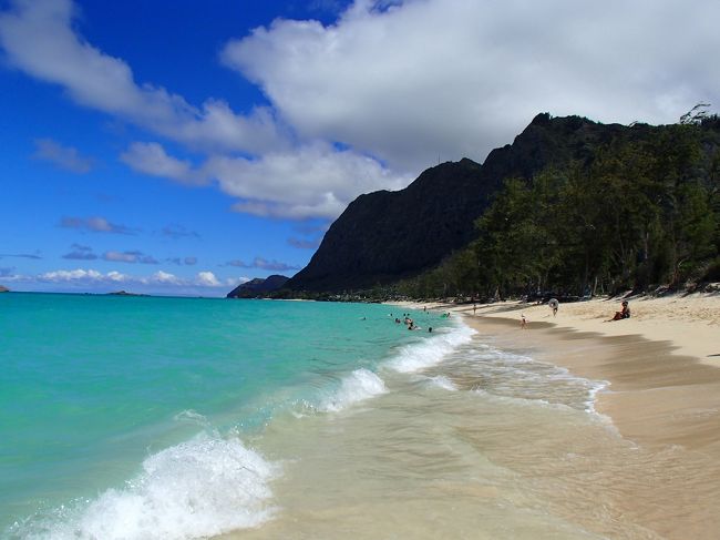 海の色が違う。