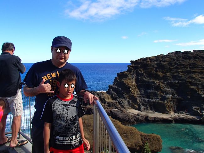 ムスっとしながらも撮影。<br /><br />せっかく来たんだからね、写真取らないと。。