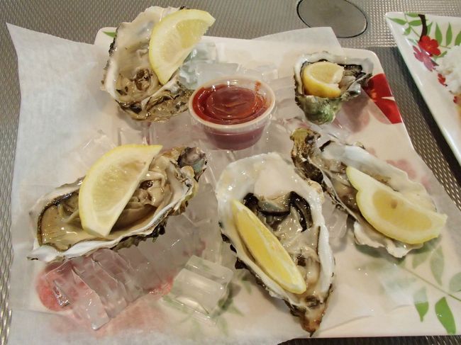 生かき。<br /><br />間違えてチップを沢山入れてしまった（￣□￣；）げっ！<br />取り返せないのでそのままに。<br /><br />食べ終わったら歩いてホテルまで帰りました。<br />