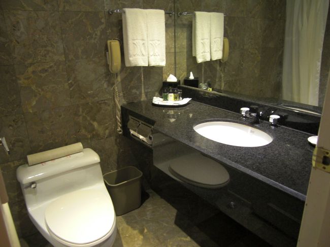 内装はなかなかキレイでした！