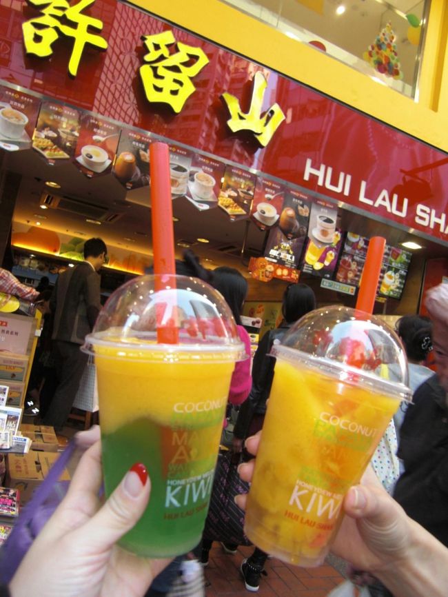 左がアロエとマンゴージュース！右はマンゴージュース！！