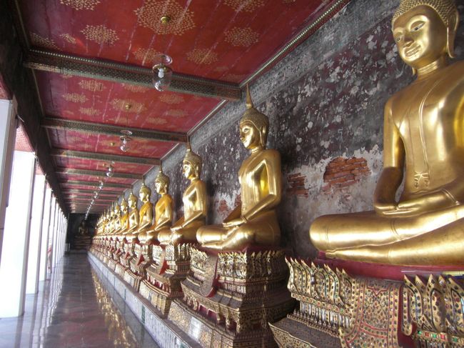 亡くなられた方？が祀られてるみたいです