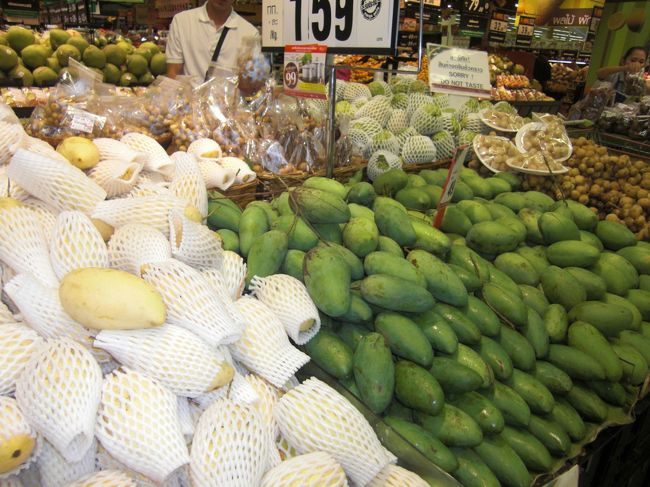 ビックＣ（スーパーマーケット）で売ってるマンゴ<br />