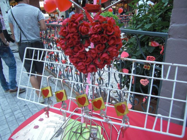 こんな感じで売ってまーす